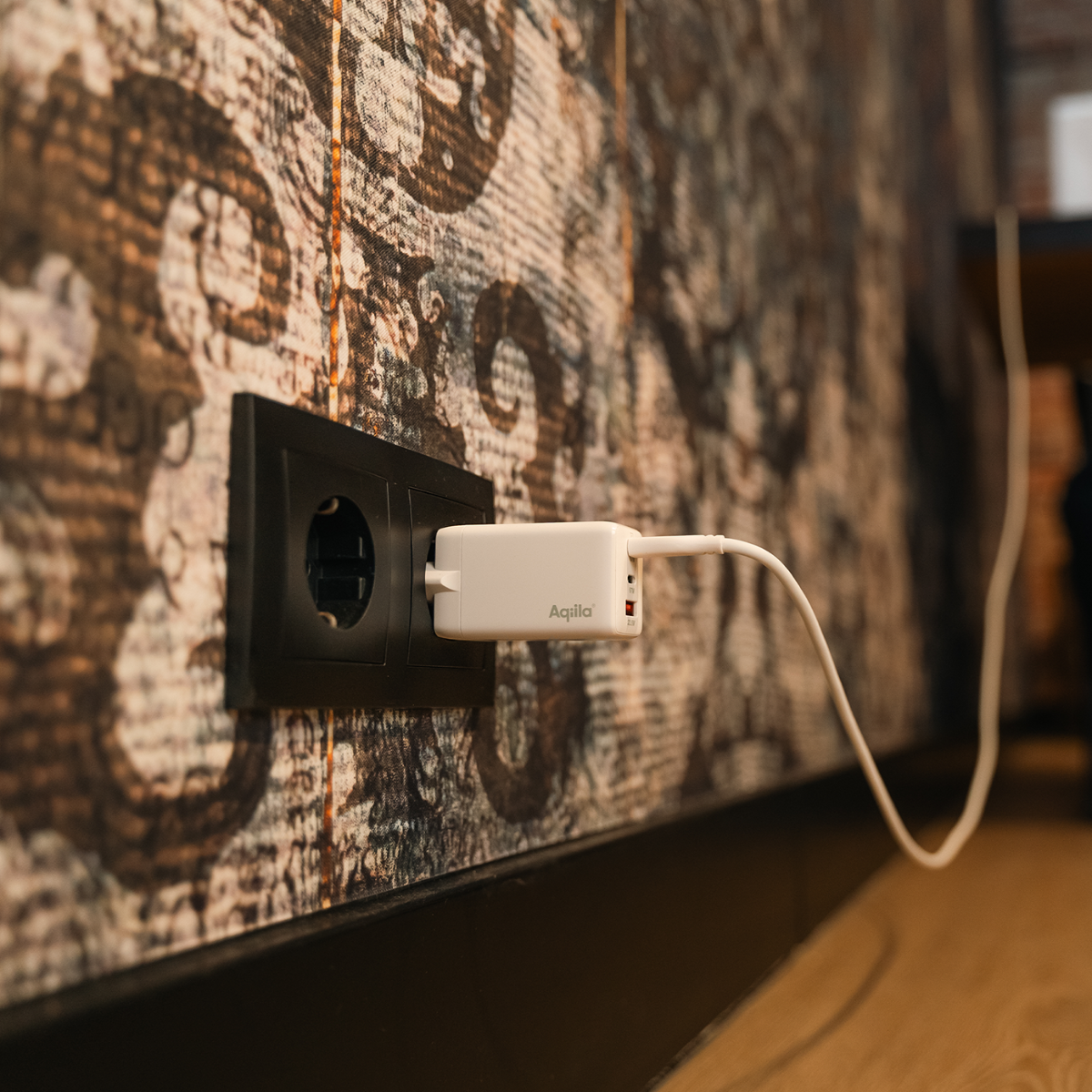 USB-kaapeli C-C - 2 metriä