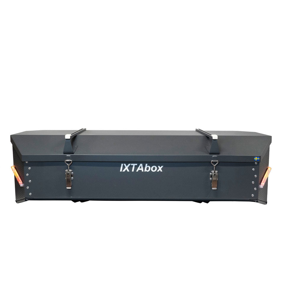 IXTAbox Classic – smart and durable rear box for the car